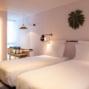 Medium Kamer met Twee Aparte Bedden